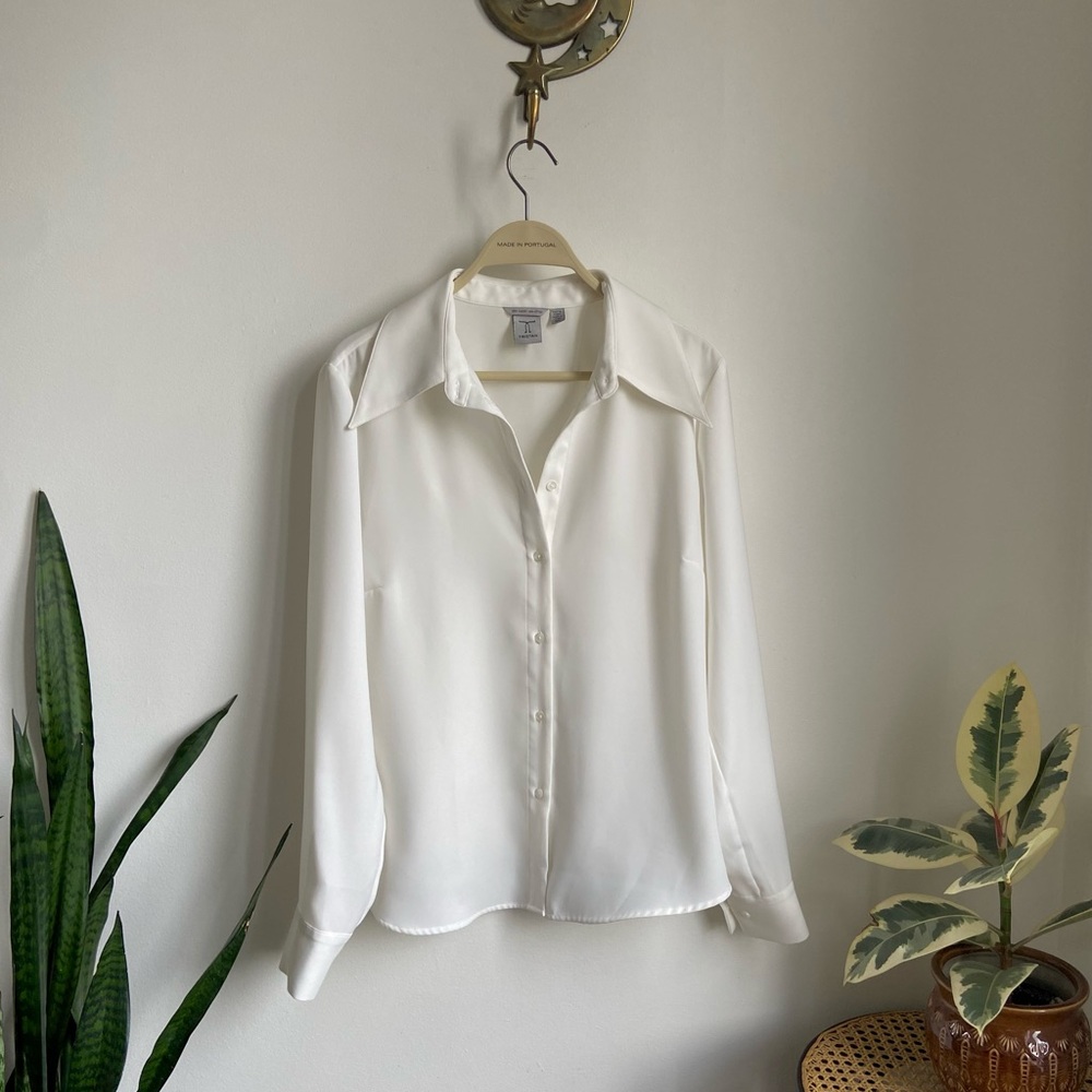 Tristan white shirt